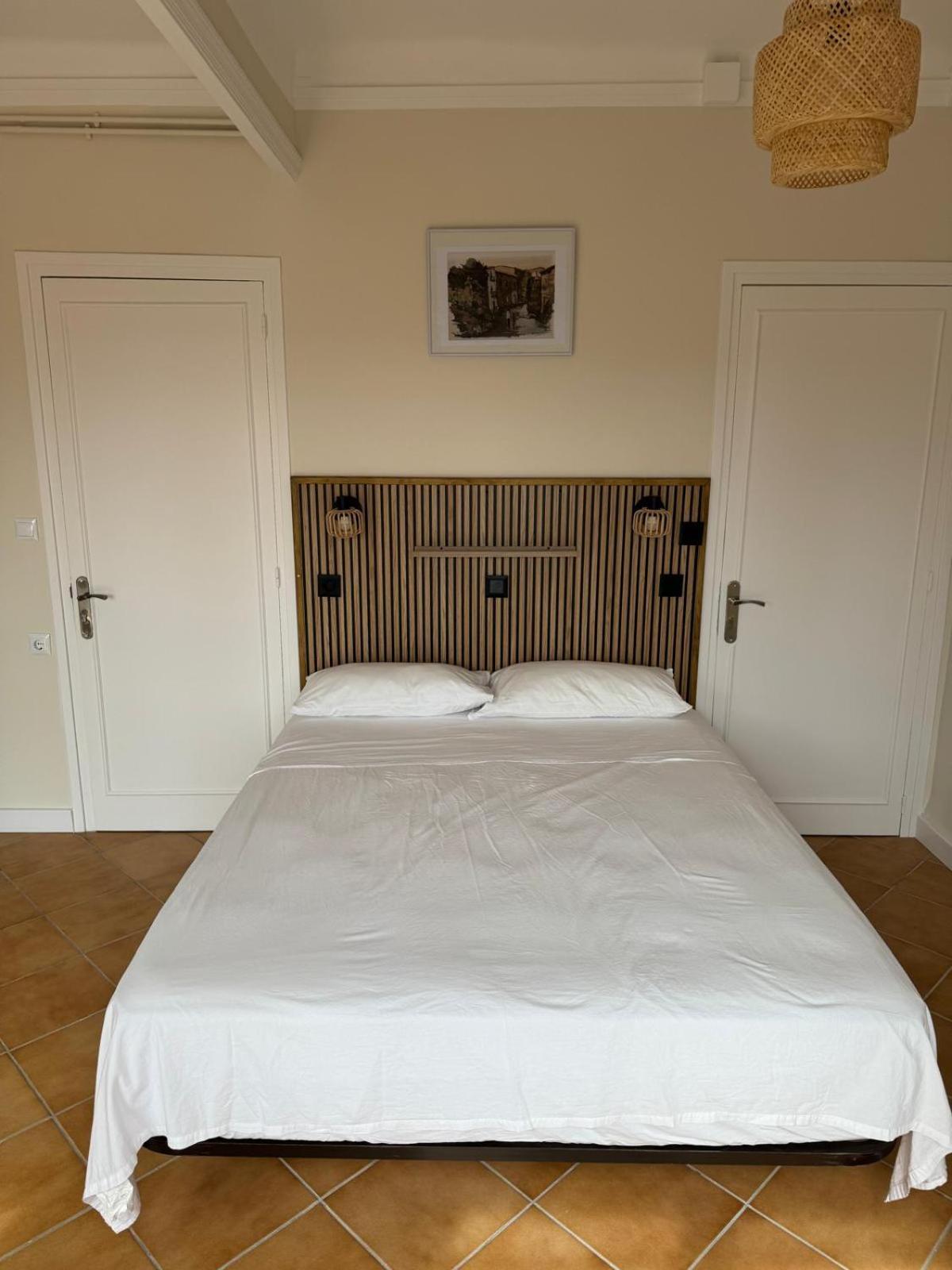 Hostal Restaurant Casa Comaulis La Vajol エクステリア 写真