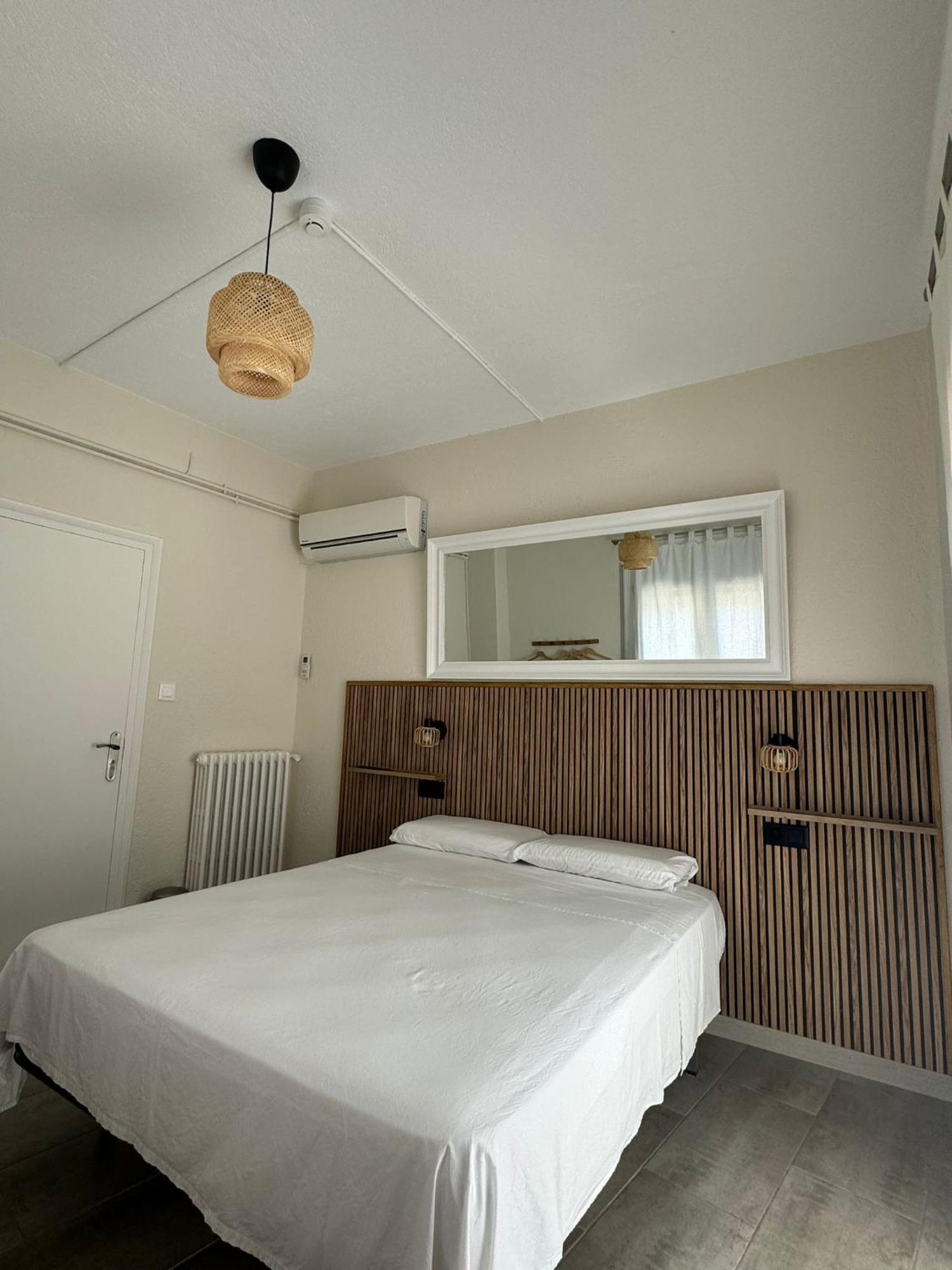 Hostal Restaurant Casa Comaulis La Vajol エクステリア 写真